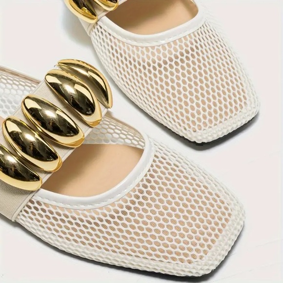 New Fishnet Mesh Ballet Flats Gold Metallic Buckle NWT White Slip On Square Toe - Picture 3 of 8